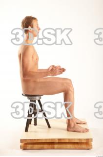 Sitting reference of Ludek 0013